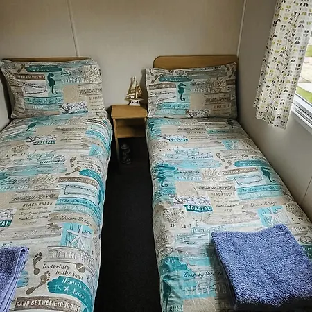 Dog Friendly 8 Berth Static Caravan Newquay Newquay (Cornwall)